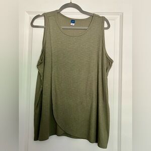 EUC Old Navy Olive Green Maternity/Nursing Top (L)